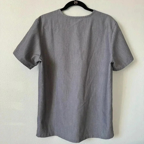 Figs Technical Collection Top Short Sleeve V Neck M - Picture 2 of 5